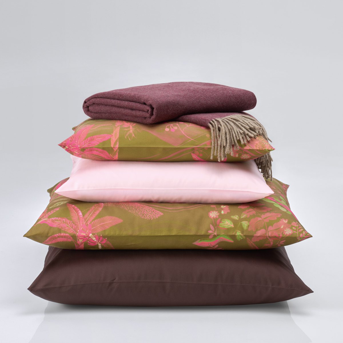 Christian Fischbacher Satin OASIS senf/pink 